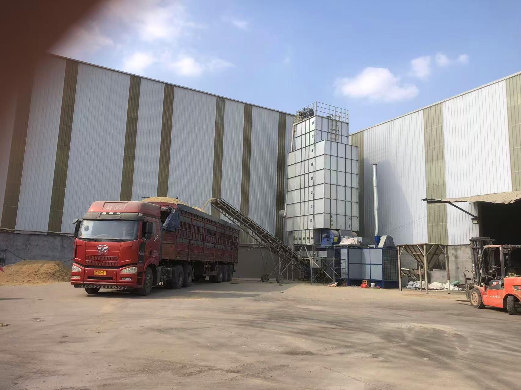 鎖鮮恒溫谷物干燥機